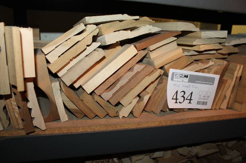 lot 434 image: misc. trim samples