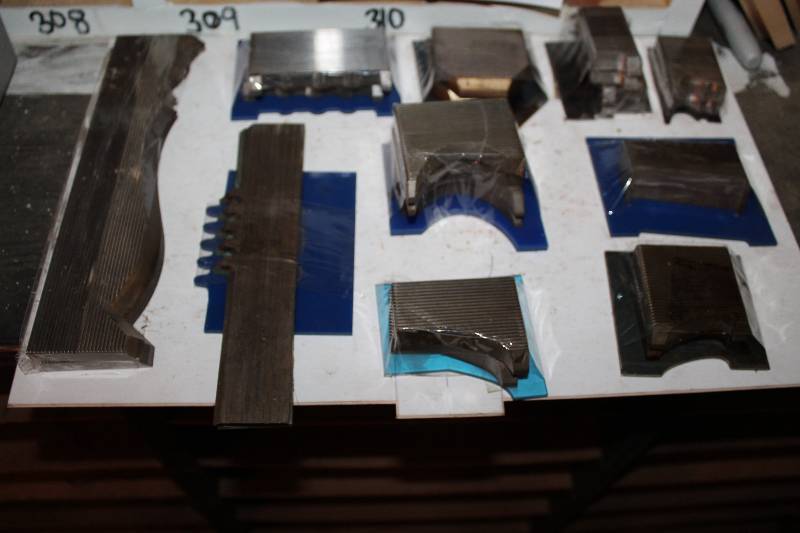 lot 406 image: 10 misc. profile blades