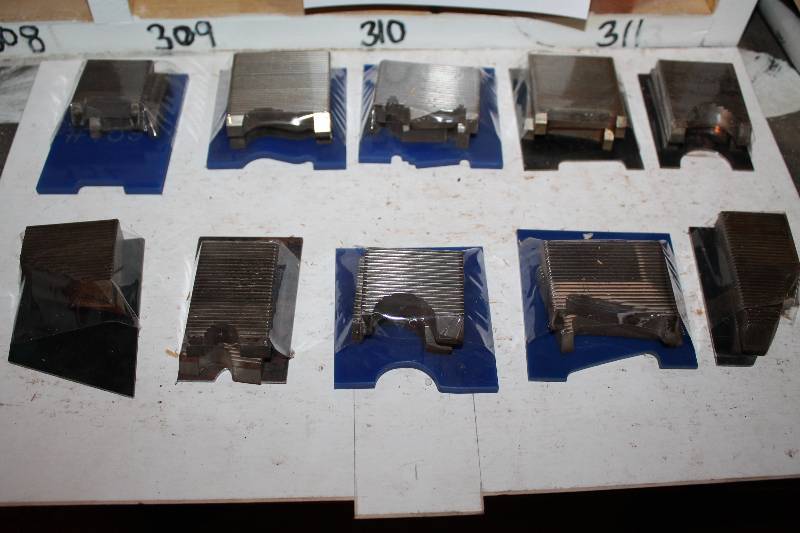 lot 412 image: 10 misc. small profile blades