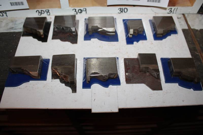 lot 430 image: 10 base cap profile blades