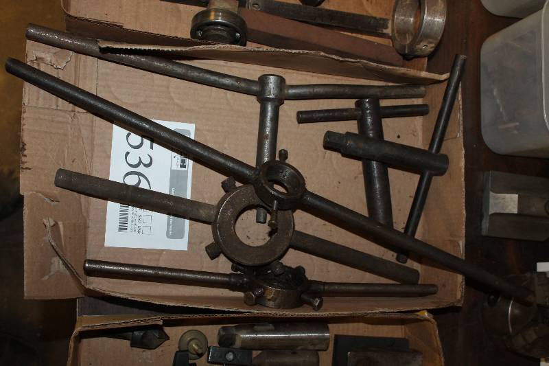 lot 536 image: Lot of Die Holders And Chuck Tools