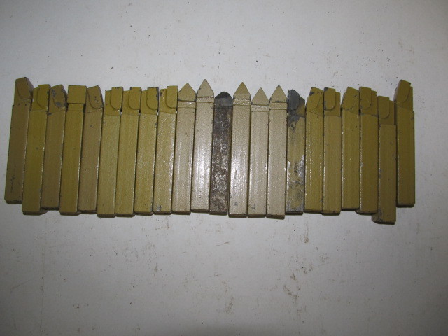 lot 541 image: Lot of 22 Carbide Cutting Tools