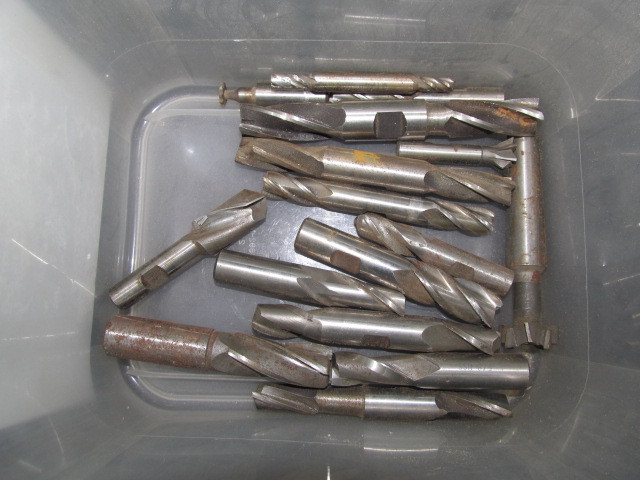 lot 559 image: Misc Lot of Metal Cutting Machine Tools