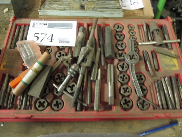 lot 574 image: Hanson SEA & Metric Dap & Die Set