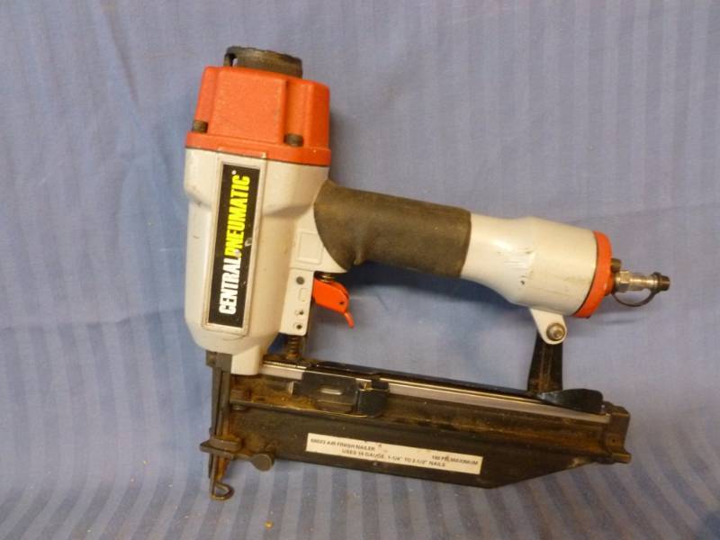 Air Nailer