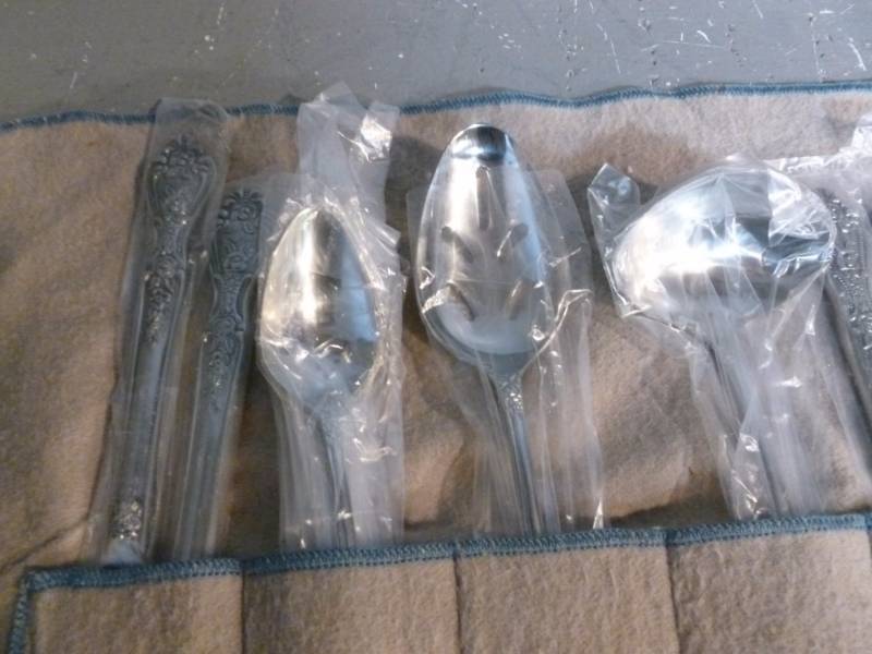 Flatware Set