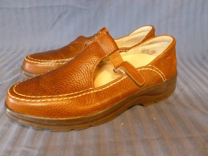 Ladies Shoes