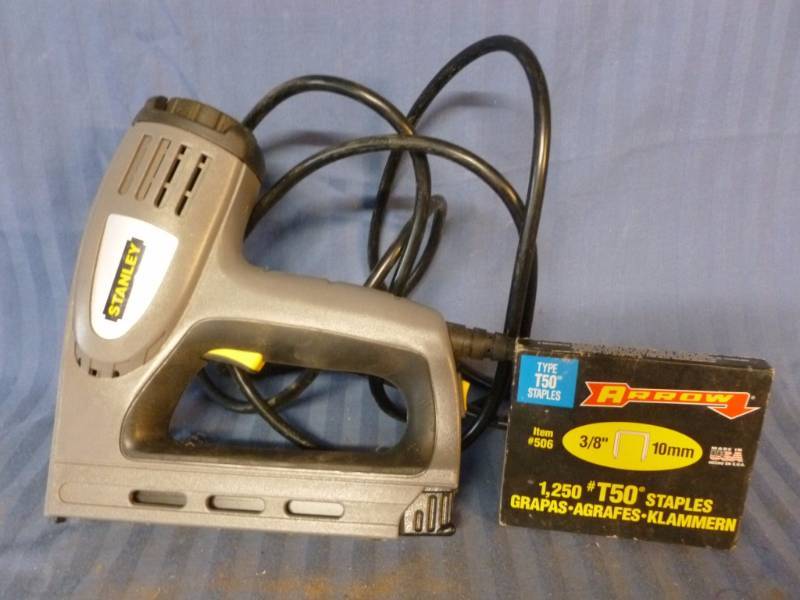 Electric Staple Gun