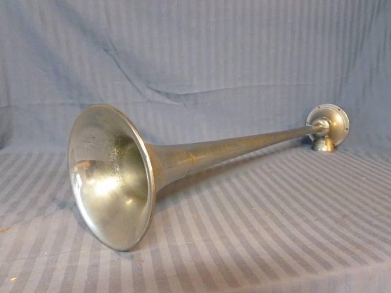 Vintage Truck Horn