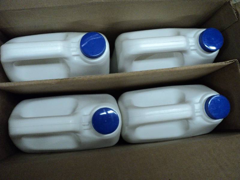 4 bottles clorox patio and deck cle...