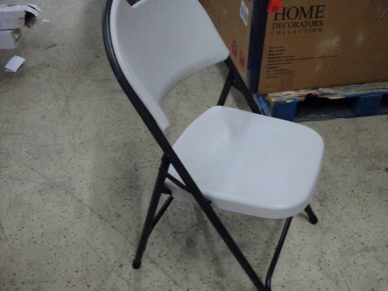 1 folding chair...
