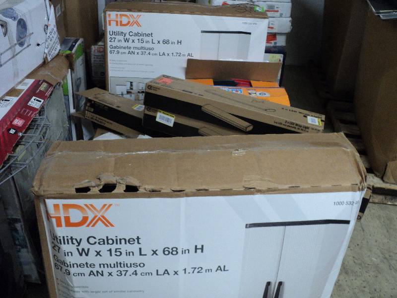 pallet of misc., some damages, see ...