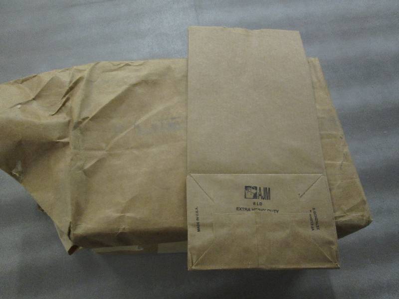 Pack of 8 lb Brown Lunch Bags...