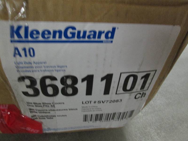 KleenGuard SHOE COVERS, A10, UNIVER...