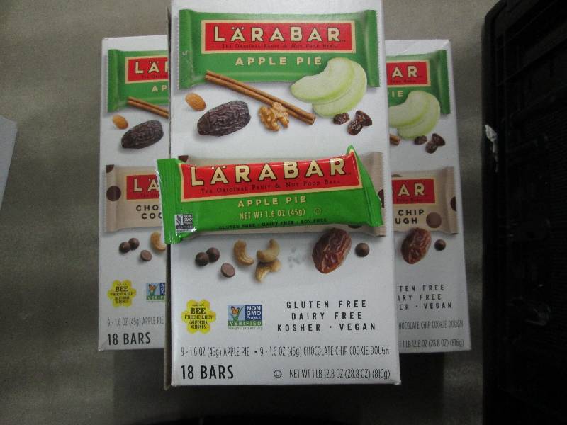 Lot of 4 Pks of 18 Larabar Apple Pi...