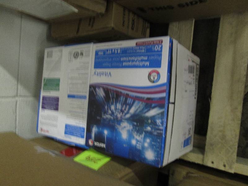Case of Xerox 3 Hole Punched 20 lb ...