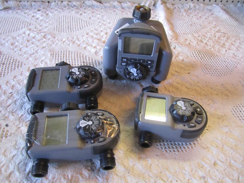 Lot of 4 Hose Faucet Timers Unteste...