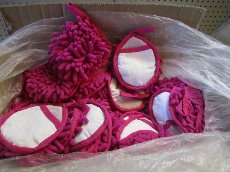 Case of 200 Frizzy Finger Dusters P...