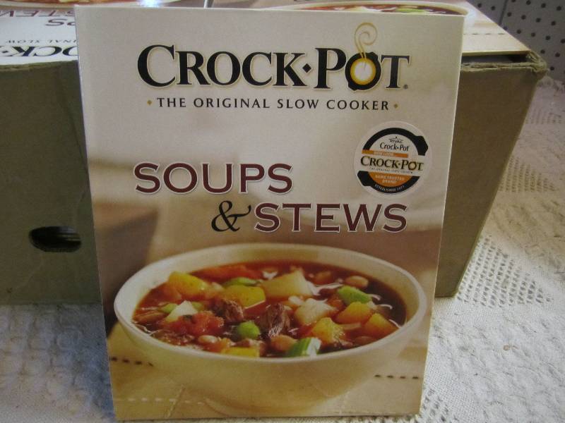 Lot of 29 Crock Pot Cook Books Soup...
