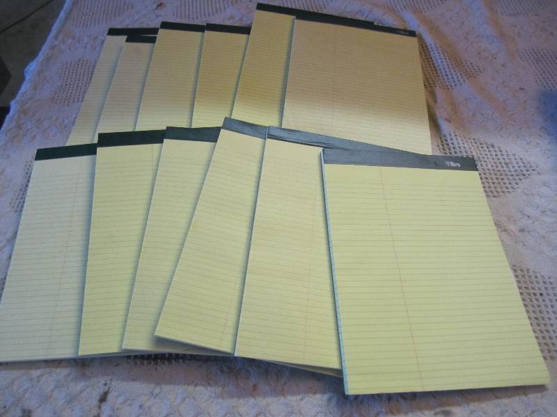 Lot of 12 Note Pads 8.5 x 11...