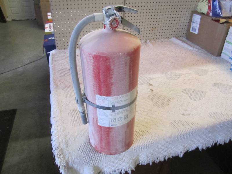 20 pound Dry Chemical Fire Extingui...