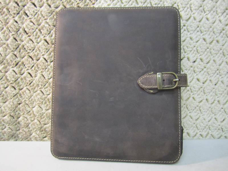 Canyon Outback Leather Media Holder...
