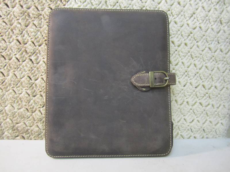 Canyon Outback Leather Media Holder...