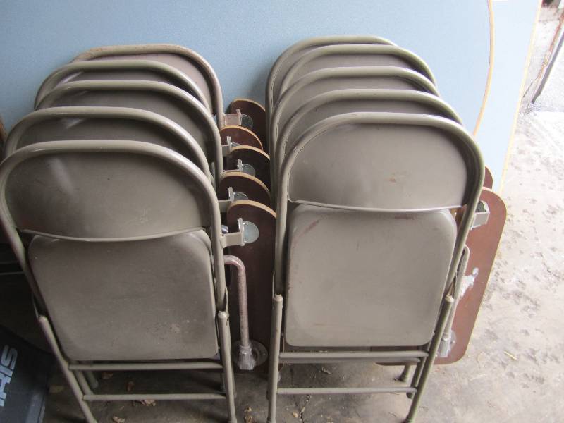 Lot of 10 Metal Folding Chairs with...