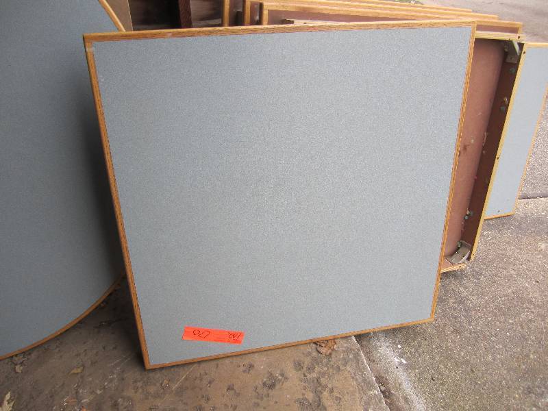 42 x 42 Square Table - Legs remov...