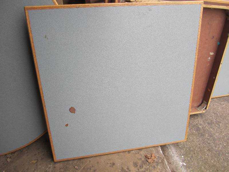 42 x 42 Square Table - Legs remov...