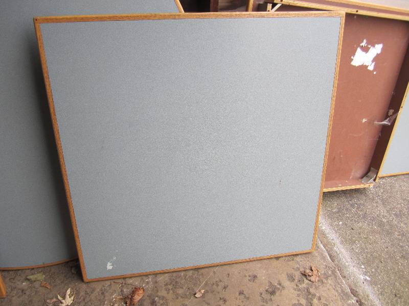 42 x 42 Square Table - Legs remov...