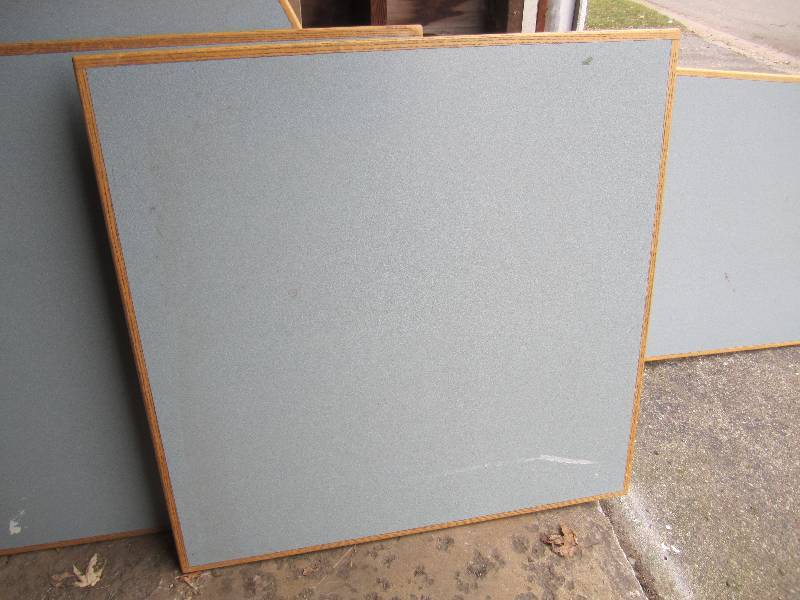 42 x 42 Square Table - Legs remov...