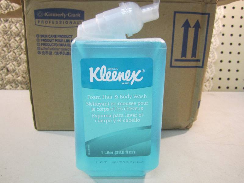 Case of 6 Kleenex Foam Hair and Bod...