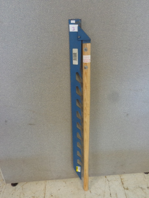 lot 3 image: Ice Saw