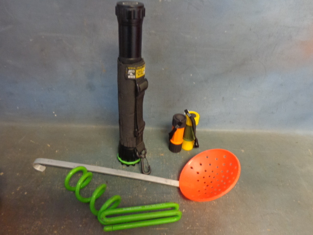 lot 30 image: Flashlights and More