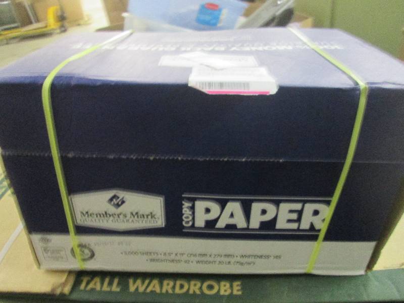 lot 6 image: 1 case of members mark copy paper 5...