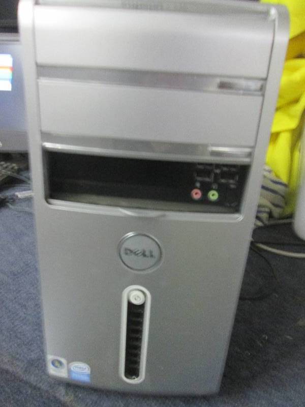 lot 433 image: Dell inspirion 550 tested and works...