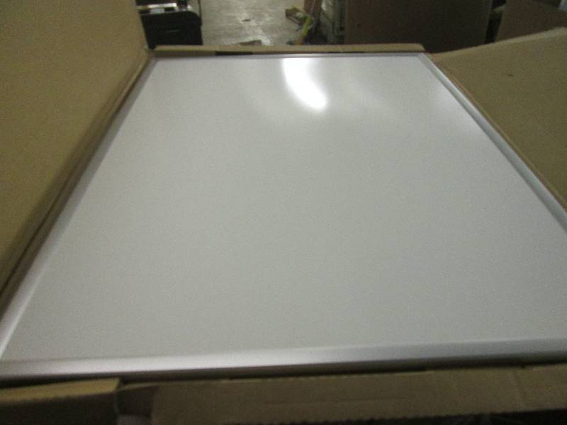lot 39 image: dry erase board 48x36 ...