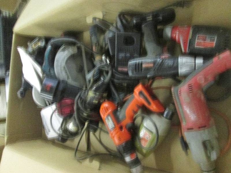 lot 478 image: power tools some corded and some co...