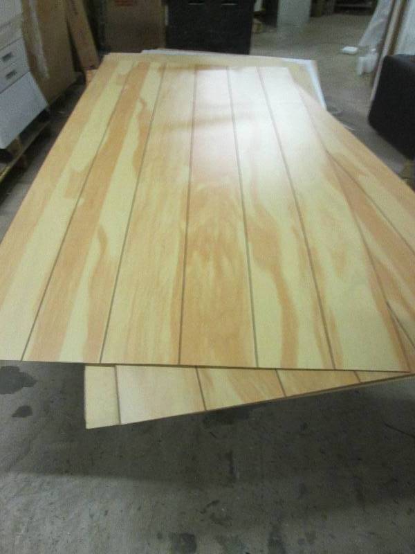 lot 489 image: new paneling 4 foot x 8 foot diffre...