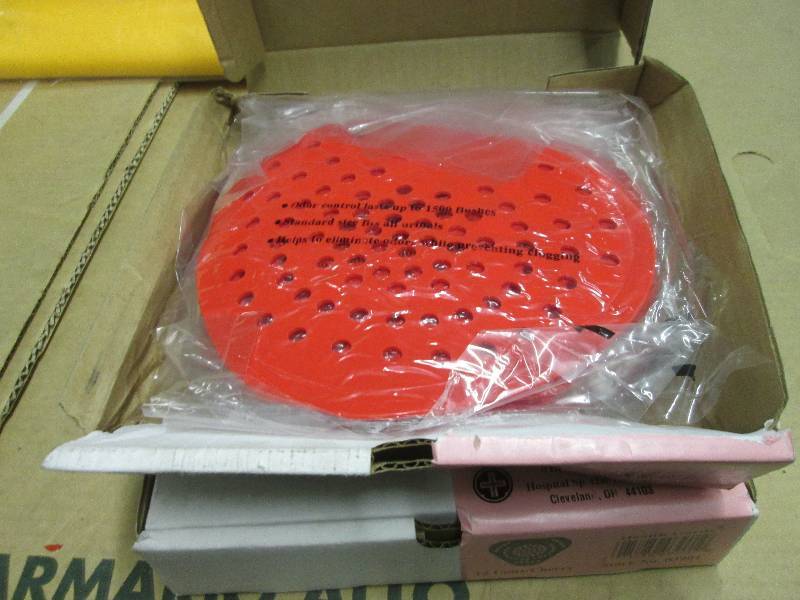 lot 92 image: 2 packages of vinyl urinal screens ...