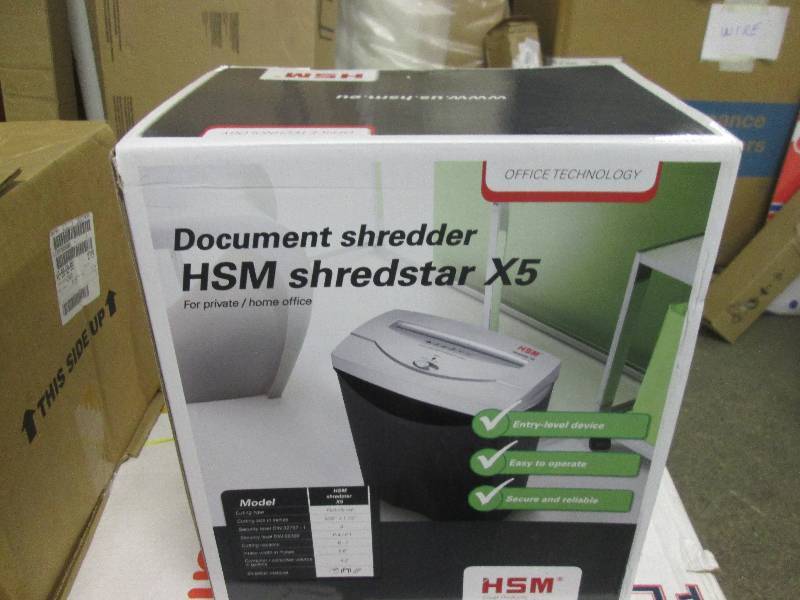 lot 126 image: HSm shredstar X5 open box...