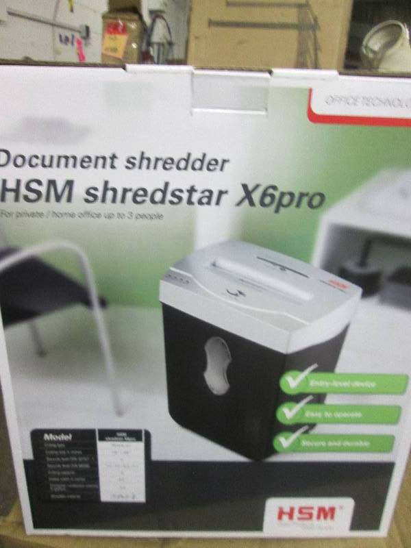 lot 129 image: HSM shredstar x6pro used open box ...