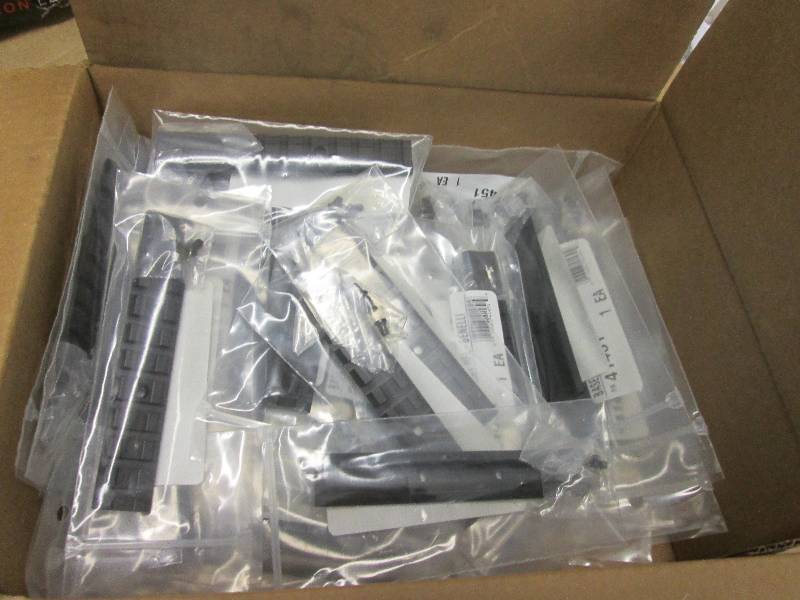lot 185 image: lot of silverboy scope mounts ...