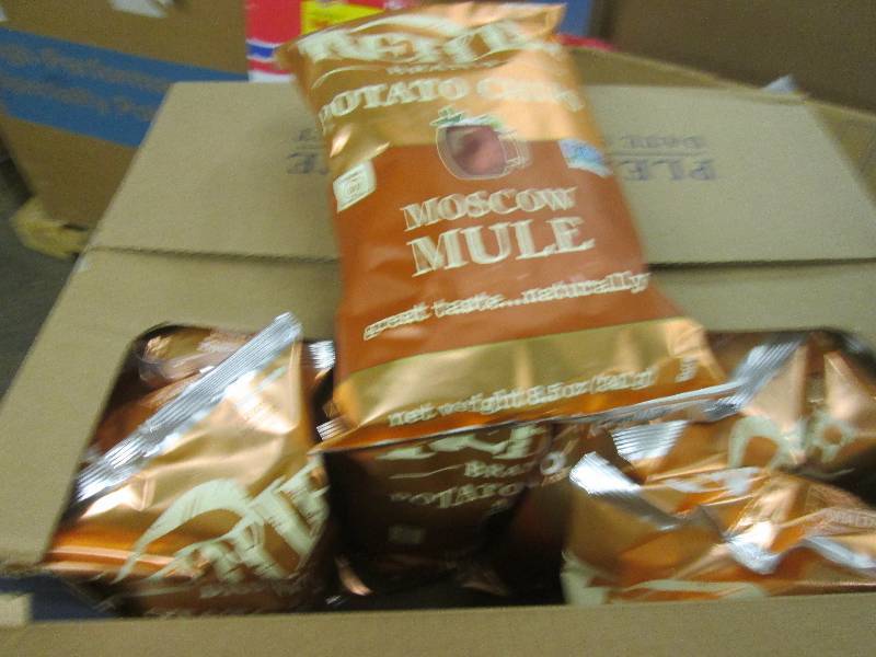 lot 225 image: 1 case of 128.5oz bags of moscow m...