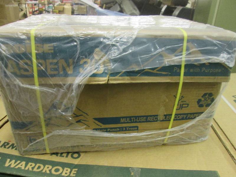 lot 245 image: 1 case of Boise aspen 30 recycled m...