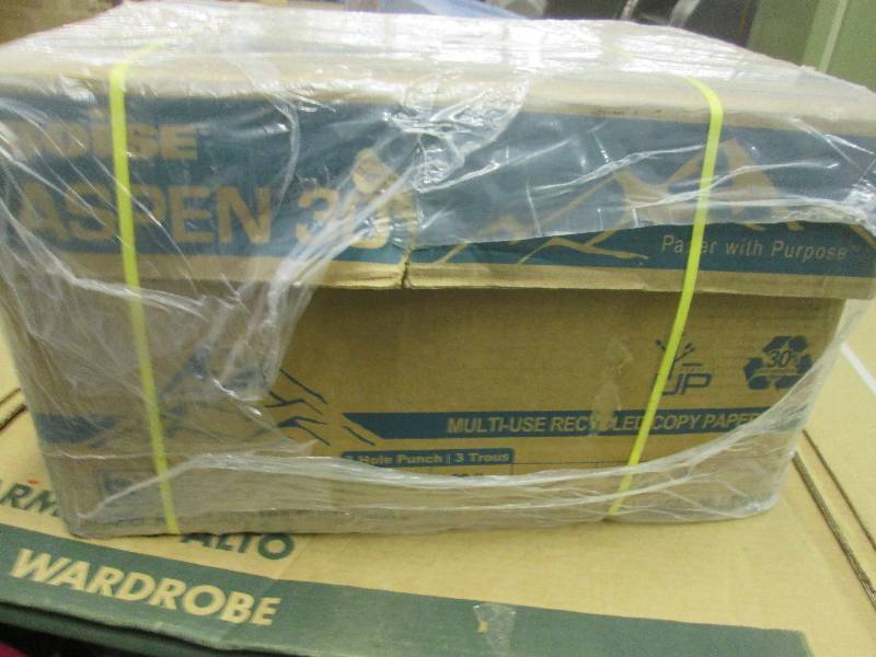 lot 246 image: 1 case of Boise aspen 30 recycled m...