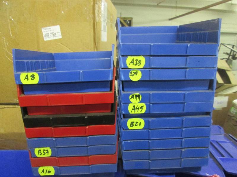 lot 266 image: 18 blue,red and black trays ...