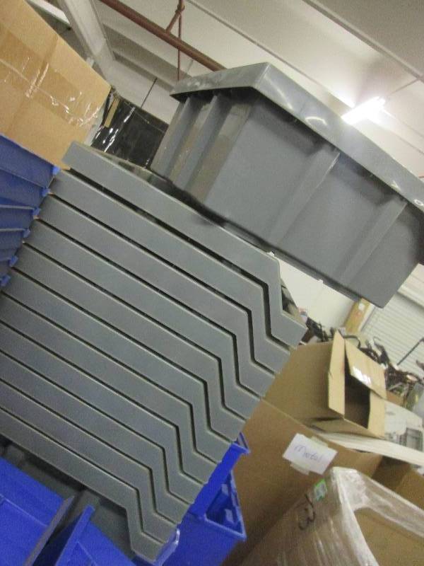 lot 267 image: 12 grey trays ...