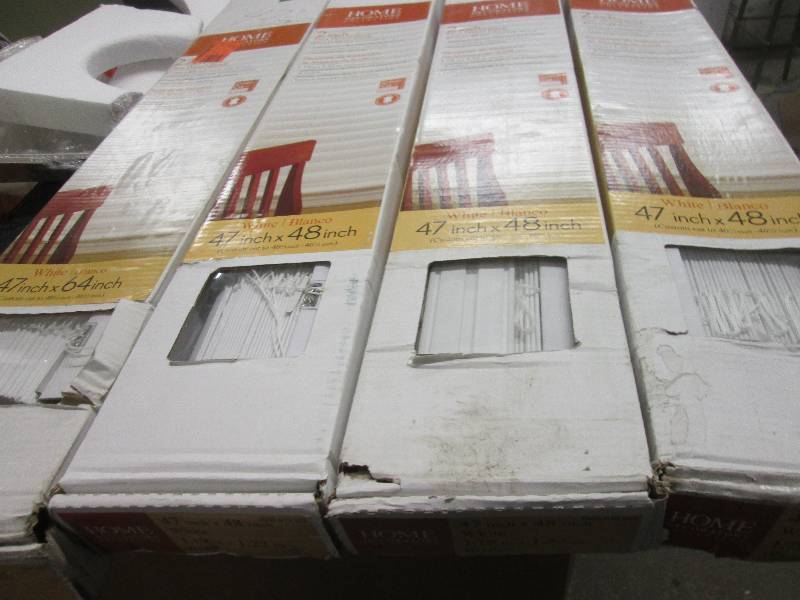 lot 324 image: 4 home decorators window blinds 2 ...